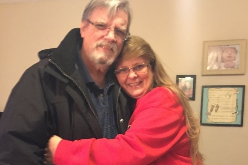 Fundraiser for Lisa Lambert by Hollie McCaskill Uncle Dons Funeral